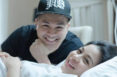 Bikin Gemas, Lucunya Putri Kecil Chelsea Olivia-Glenn Alinskie Peluk 'Kelinci'