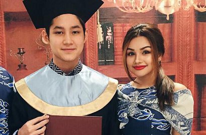 Mama Muda dan Cantik, Ciuman 'Hot' Ibu Tiri Teuku Rassya Bikin Heboh