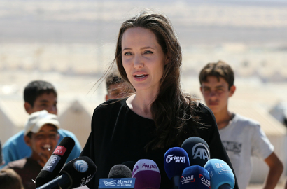Anak Sering Diajak ke Daerah Perang Jadi Pemicu Perpisahan Brangelina?