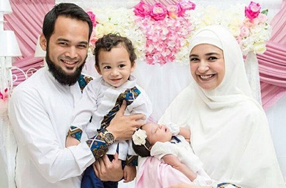 Suka Cemburu, Ini Cara Jitu Shireen Sungkar Atasi Konflik Dua Anaknya