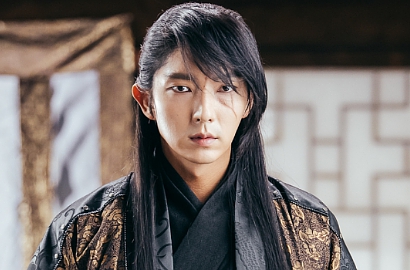 Dramatisnya Lee Jun Ki Minum Racun di 'Scarlet Heart Ryeo' Sukses Pukau Netter
