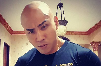 Deddy Corbuzier Rugi Triliunan Gara-Gara Konflik Dirinya dan Mario Teguh?