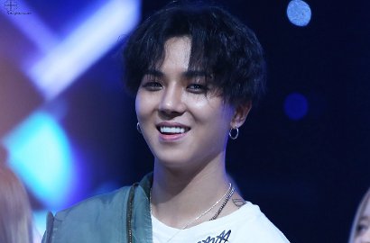 Jadi Model, Song Min Ho Buktikan Tak Hanya Mahir Bermusik