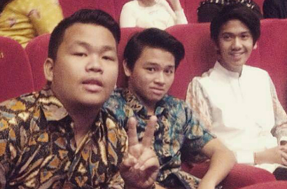 Nonton Ada Cinta Di Sma Cjr / Teaser Film Terbaru Cjr Berjudul Ada