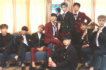 Unyu Tapi Bikin Meleleh, NCT Jadi Murid Kece di Pemotretan Ivy Club