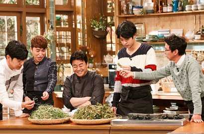 'House Cook Master Baek' Ikut Susul '2 Days 1 Night' Pecat Jung Joon Young?