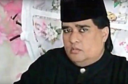 Diminta Menggandakan Uang, Dimas Kanjeng Sebut Jin Kabur Kena Gas Air Mata