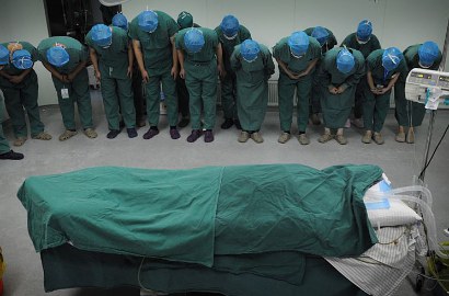 Mengharukan, Relawan Dokter Ini Meninggal dan Donorkan Organ Tubuhnya