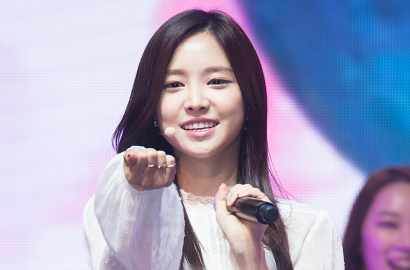 Makin Langsing dengan Kaki Indah, Bodi Na Eun A Pink Tuai Pujian Netter
