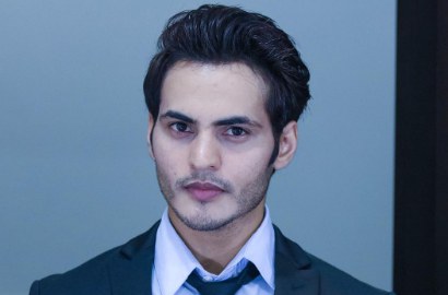 ANTV Gaet Ravi Bhatia Bintangi Sinetron 'Duyung', Saingi 'Mermaid in Love'?
