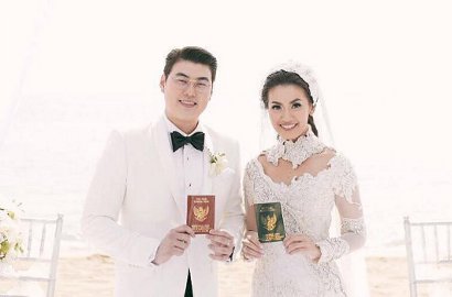 Sedih dan Kecewa, Ibu Ragukan Asty Ananta Menikah Secara Islam?