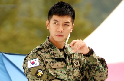 Bikin Iri Berat, Atlet Cantik Ini Pamer Selfie Sama Lee Seung Gi cs