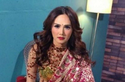 Heboh Nyanyi di Atas Panggung, Celana Dalam Mulan Jameela 'Ngintip'?