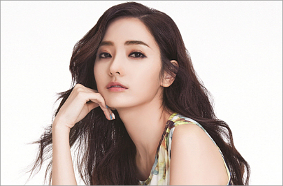 Pamer Selca Tanpa Makeup, Han Chae Young Malah Dikritik Habis-habisan