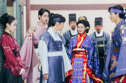 Rayakan Pernikahan Baekhyun di 'Scarlet Heart Ryeo', Lee Jun Ki cs Pamer Senyum Ceria