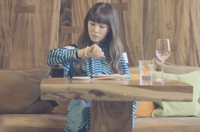 Jalan-Jalan di Italia, Cantiknya Tiffany Siap Bikin Meleleh di Video Ini