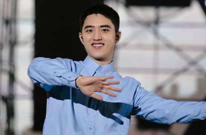 Sering Absen dari EXO, D.O. Bakal Hengkang demi Akting?