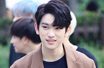 Wow, Jinyoung GOT7 Setuju Jadi Lee Min Ho Remaja di 'Legend of the Blue Sea'