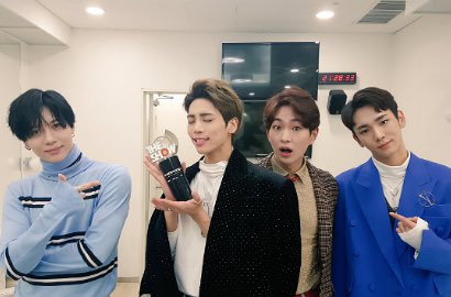 Minho Absen di 'The Show', SHINee Girang Menang Perdana Lewat '1 of 1'