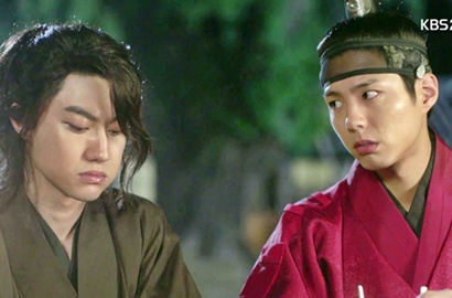 Kwak Dong Yeon Hunus Pedang ke Park Bo Gum di 'Moonlight', Netter Syok