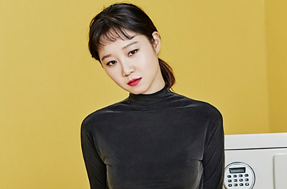 Tampil Misterius, Gong Hyo Jin Tetap Cantik di Poster 'Missing'