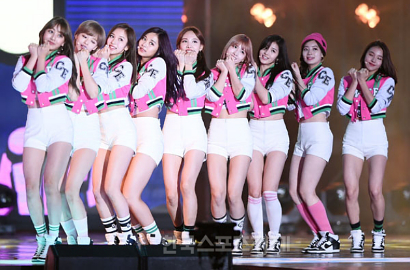 Bikin Nggak Sabar, Ini Bocoran Tracklist dan Packaging Album Baru Twice
