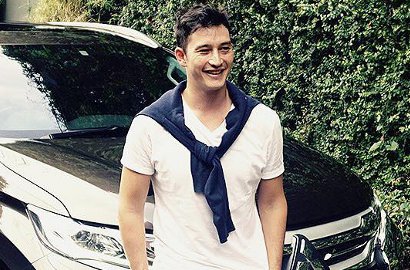 Waduh, Mike Lewis Ngaku Sering Kehilangan Celana Dalam