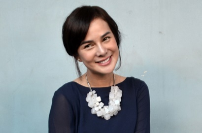 Tinggal di London, Astrid Tiar Alergi Dingin?