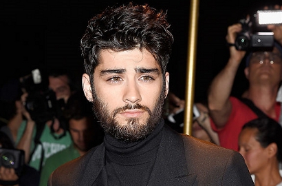 Tulis Autobiografi, Zayn Malik Bakal Blak-Blakan Soal Pembuatan 'Pillowtalk'