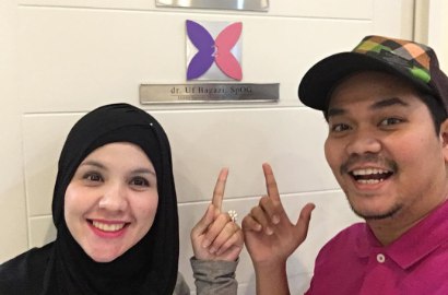 Istri Indra Bekti Dapat Hadiah Kehamilan di Anniversary Pernikahan ke-6