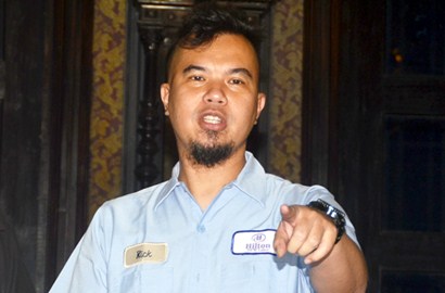 Ahmad Dhani Diusir Dari Lapangan Saat Saksikan Sepak Bola, Kok Bisa?