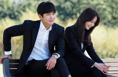 Siap-Siap Baper, Ji Chang Wook Bakal Peluk Yoona Lagi Nangis di 'K2'