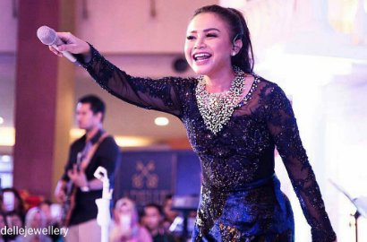 Siap Meriahkan Asian TV Awards, Rossa Bakal Satu Panggung dengan Charli XCX
