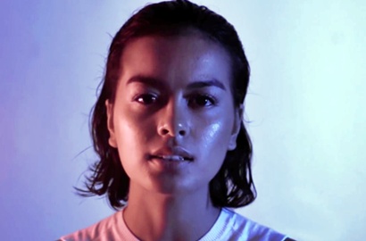 Rilis MV 'Against Time', Eva Celia Tampil Makin Dewasa