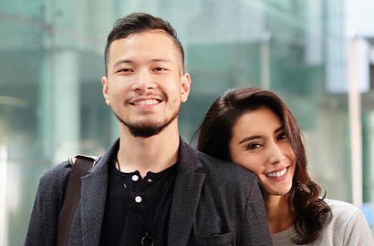 Pakai Hanbok Raja dan Ratu, Mesranya Tyas Mirasih dan Pacar Liburan di Korea