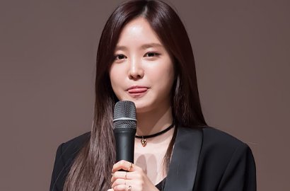Na Eun A Pink Mendadak Nangis Saat Acara Fansign, Kenapa?