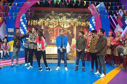 Rayakan Ultah Pernikahan Tanpa Nagita di 'Dahsyat', Ini Penjelasan Raffi Ahmad