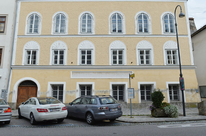 Hapus Sejarah Nazi, Austria Bakal Hancurkan Rumah Adolf Hitler