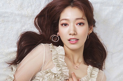 Bikin Histeris Fans, Park Shin Hye Muncul di Mall Malaysia