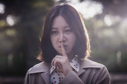 Waduh, Gong Hyo Jin Berkaca-Kaca di Poster Terbaru 'Missing'