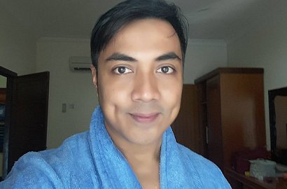 Dihujat Gara-Gara Foto Selfie, Ustaz Riza Muhammad Sindir Haters?