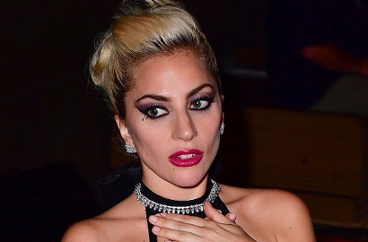 Lady GaGa Batalkan Tur Konser Karena Singlenya Kurang Sukses?
