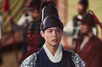 Sempat Ragu, Penulis Naskah Puji Park Bo Gum di 'Love in the Moonlight'