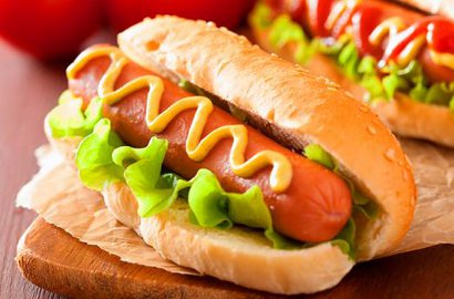 Sulit Dapatkan Sertifikat Halal, Hot Dogs Bakal 'Hilang' dari Malaysia