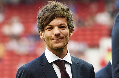 Masih Bayi, Louis Tomlinson 1D Belikan Rumah Rp 94 Miliar untuk Putranya