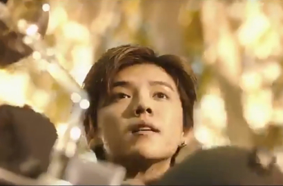 Naik Motor, Luhan Super Keren di Trailer 'See You Tomorrow'