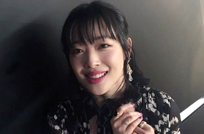 Hiiiih! Sulli Bikin Merinding Unggah Foto 'Mayat' Berdarah-Darah