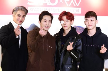Bikin Khawatir, Baekhyun EXO Hadiri Fansign dengan Mata Diperban