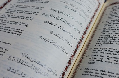 'Awliya' di Al Maidah Diartikan 'Teman Setia', Begini Penjelasan Kemenag