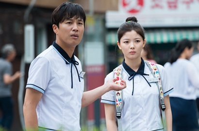 Cha Tae Hyun-Kim Yoo Jung Kompak di Poster 'Because I Love You'